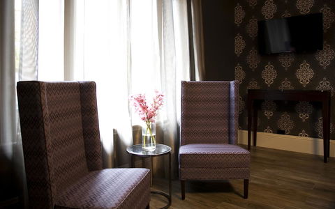 Hotel Challis Potts Point - Sunshine Coast Tourism 4