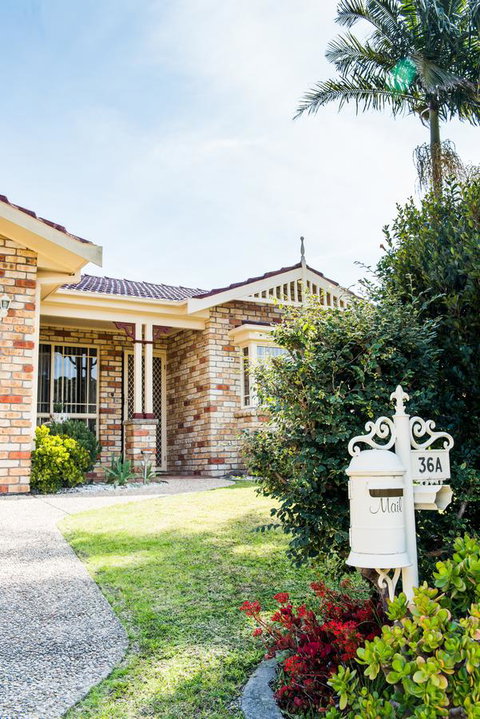 Ambience - Holiday Sunshine Coast 2