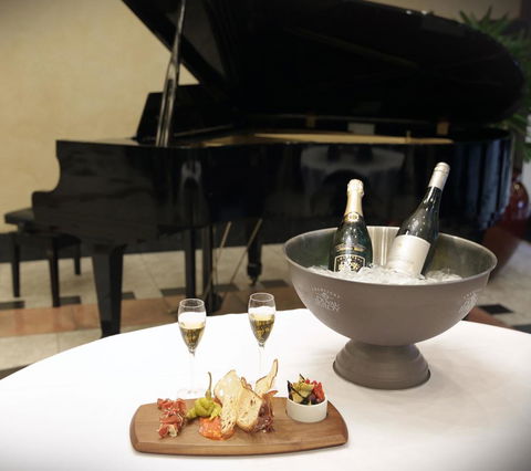 The Grace Hotel - Sunshine Coast Tourism 23