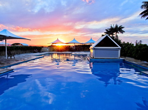 Oaks The Entrance Waterfront Suites - Sunshine Coast Tourism 0