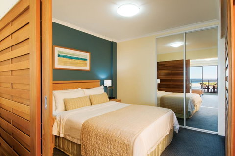 Oaks The Entrance Waterfront Suites - Sunshine Coast Tourism 3