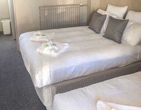 Commercial Hotel Motel Lithgow - Sunshine Coast Tourism 20