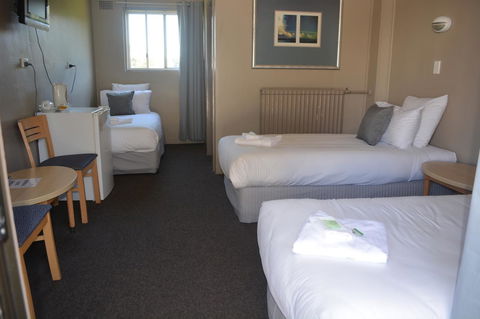 Commercial Hotel Motel Lithgow - Sunshine Coast Tourism 18