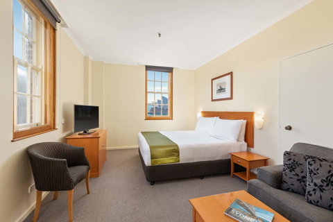 Sydney Harbour Hotel - Sunshine Coast Tourism 5