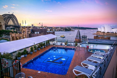 Sydney Harbour Hotel - Sunshine Coast Tourism 0