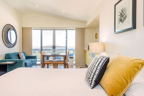 The Observatory Self Contained Apartments - Sunshine Coast Tourism 13