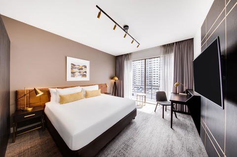 Vibe Hotel Sydney - Sunshine Coast Tourism 1