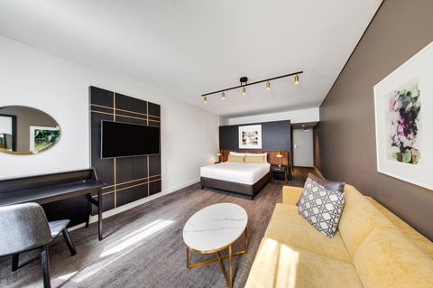 Vibe Hotel Sydney - Sunshine Coast Tourism 28