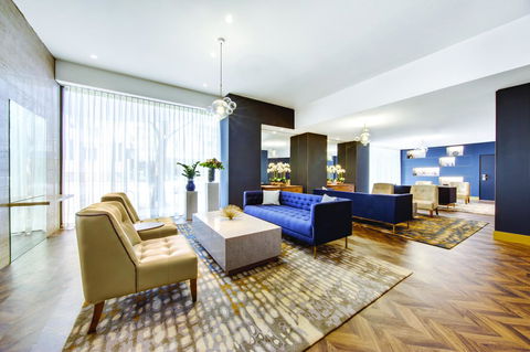 Vibe Hotel Sydney - Sunshine Coast Tourism 3