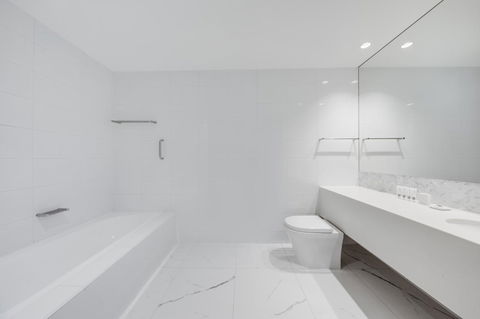 Vibe Hotel Sydney - Sunshine Coast Tourism 14