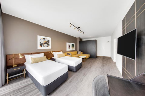 Vibe Hotel Sydney - Sunshine Coast Tourism 22