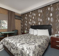 Grand Manor Motor Inn - Holiday Sunshine Coast