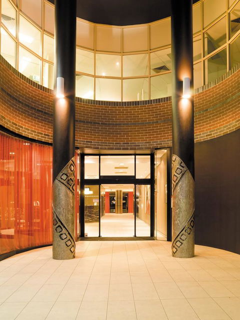 Adina Apartment Hotel Sydney Surry Hills - Holiday Sunshine Coast 3