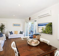 Jervis Bay Beach Shack - Pet Friendly - Holiday Sunshine Coast