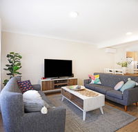 Abode  Culburra - Pet Friendly - 4 Mins to Beach - Holiday Sunshine Coast