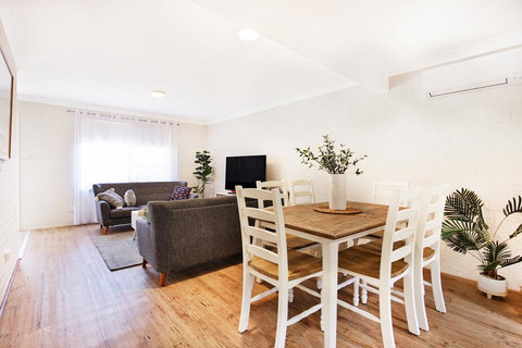Abode @ Culburra - Pet Friendly - 4 Mins To Beach - Holiday Sunshine Coast 5