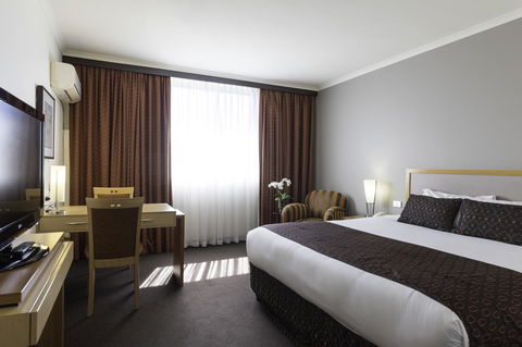 Mercure Albury - Holiday Sunshine Coast 8