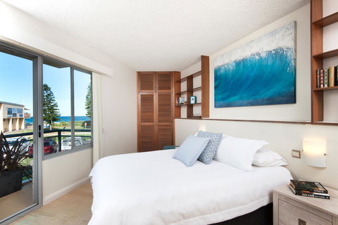 Waterview Beach Apartment - Sunshine Coast Tourism 7