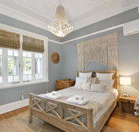 Designer Studios Manly - Holiday Sunshine Coast