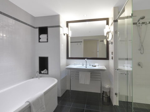 Amora Hotel Jamison Sydney - Sunshine Coast Tourism 33