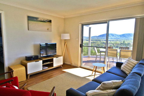 Coastwatch, 26 Comara Terrace - Sunshine Coast Tourism 3