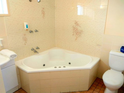 Australia Park Motel - Sunshine Coast Tourism 19