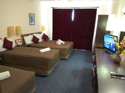 Australia Park Motel - Sunshine Coast Tourism 15