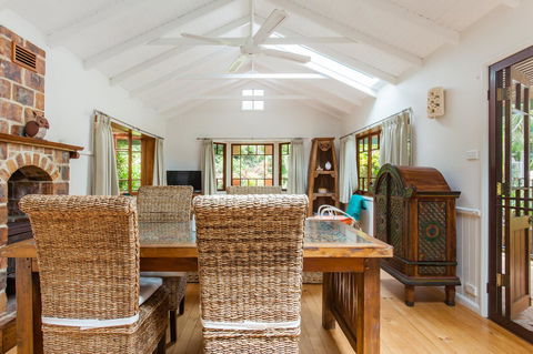 Sanctuary In The Pocket - Holiday Sunshine Coast 40