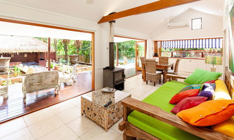 Sanctuary In The Pocket - Holiday Sunshine Coast 7