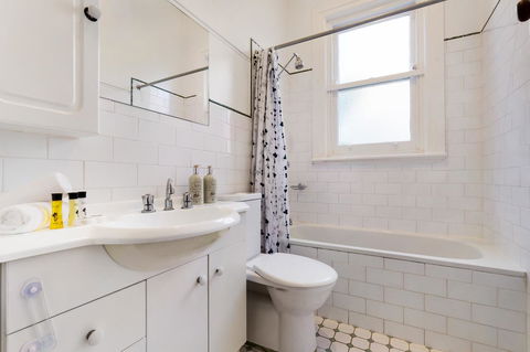 Drummoyne 3 Bedroom Home (62ALE) - Sunshine Coast Tourism 7