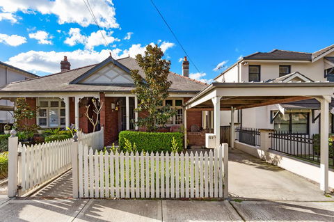 Drummoyne 3 Bedroom Home (62ALE) - Sunshine Coast Tourism 0