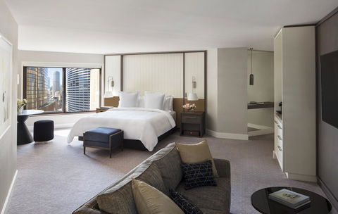 Four Seasons Hotel Sydney - Sunshine Coast Tourism 23