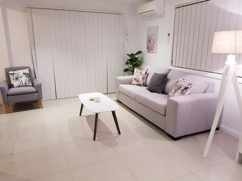 BookerBay Retreat! - Holiday Sunshine Coast 3