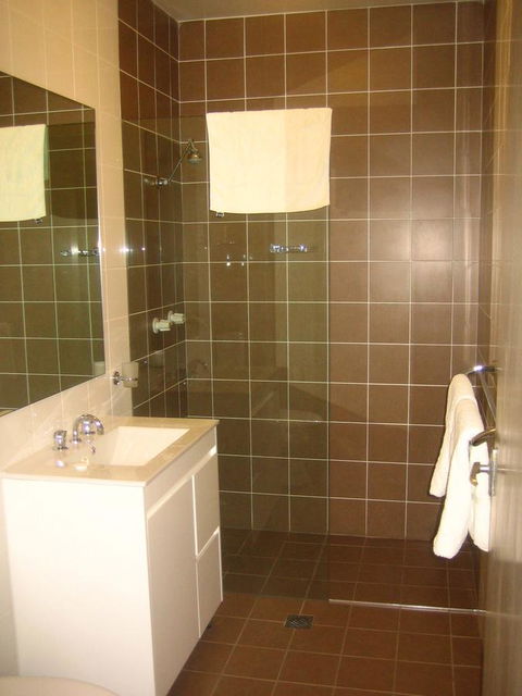 Hotel 59 Sydney - Sunshine Coast Tourism 3