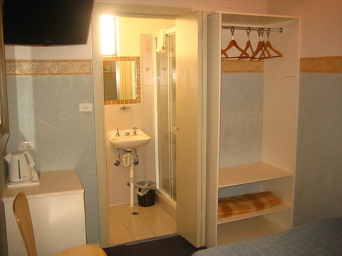 Hotel 59 Sydney - Sunshine Coast Tourism 24