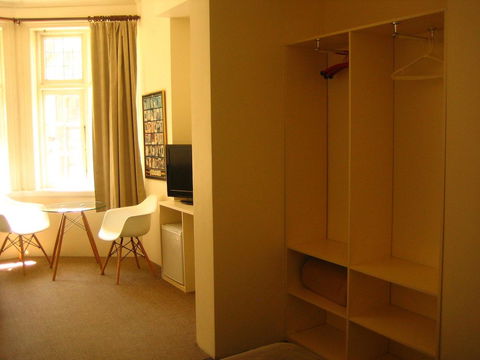 Hotel 59 Sydney - Sunshine Coast Tourism 19