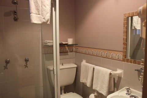 Hotel 59 Sydney - Sunshine Coast Tourism 40