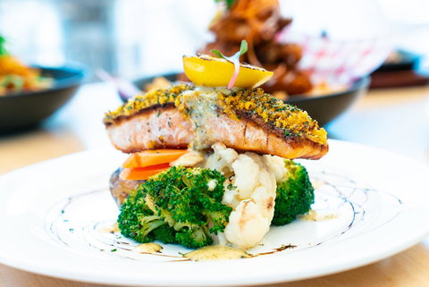 Horse And Jockey Hotel Homebush - Sunshine Coast Tourism 26