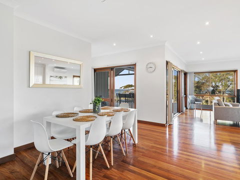 The Beach House Terrigal - Sunshine Coast Tourism 3