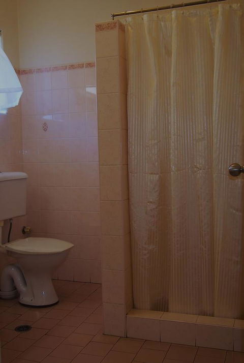 Grafton Central Motel - Holiday Sunshine Coast 43