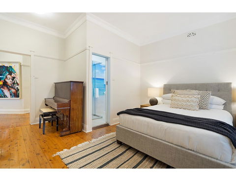 Huge Garden Apartment In The Heart Of Bondi Beach - Sunshine Coast Tourism 2