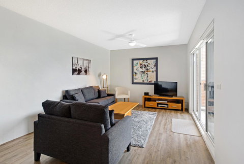 Victoria Parade, Kiah, Unit 10, 53 - Holiday Sunshine Coast 2