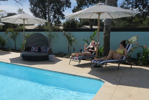 Mulwala Resort - Sunshine Coast Tourism 4