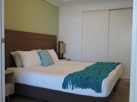 BASE Holidays - Ettalong Beach Premium Apartments - Holiday Sunshine Coast 15
