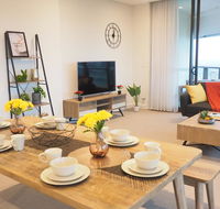 SkyGarden Sydney Olympic Park 3  4 bedroom City view - Holiday Sunshine Coast