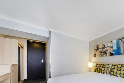 Novotel Sydney City Centre - Sunshine Coast Tourism 10