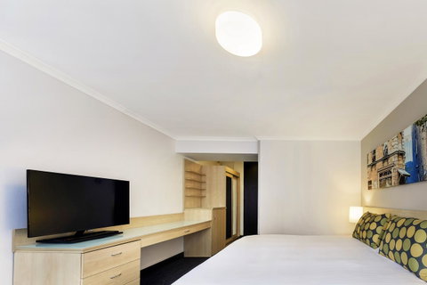 Novotel Sydney City Centre - Sunshine Coast Tourism 11
