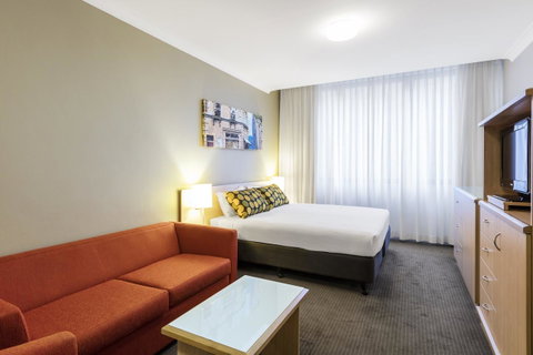 Novotel Sydney City Centre - Sunshine Coast Tourism 5