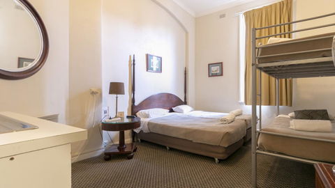 Woolbrokers Hotel - Sunshine Coast Tourism 28