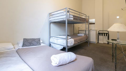 Woolbrokers Hotel - Sunshine Coast Tourism 26